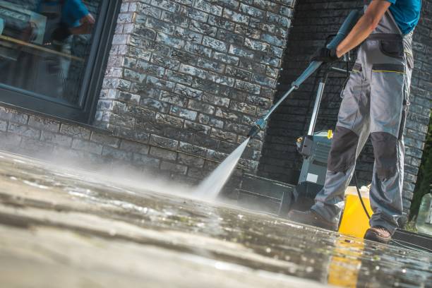 Best Building Exterior Washing  in Crowley, TX